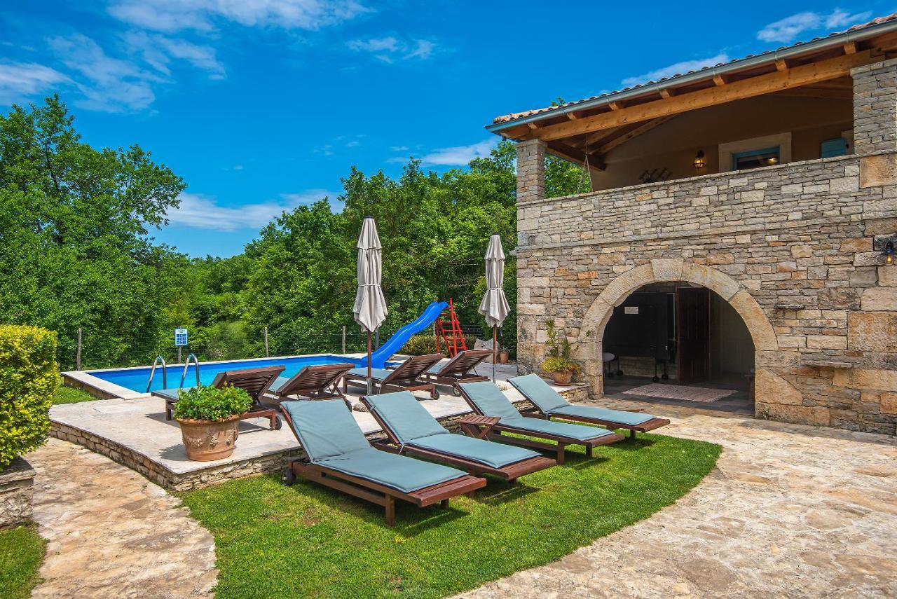 Casa Karnevali Žminj Exterior foto