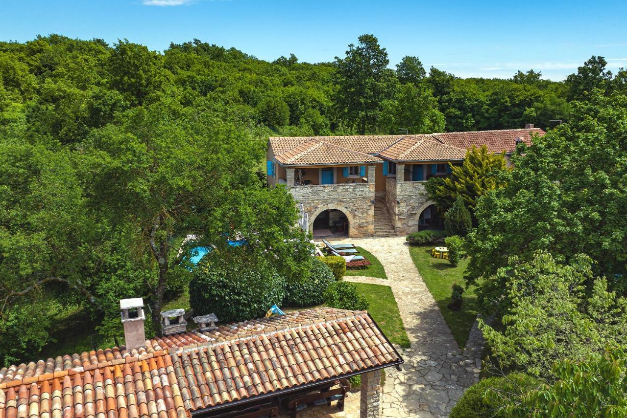 Casa Karnevali Žminj Exterior foto